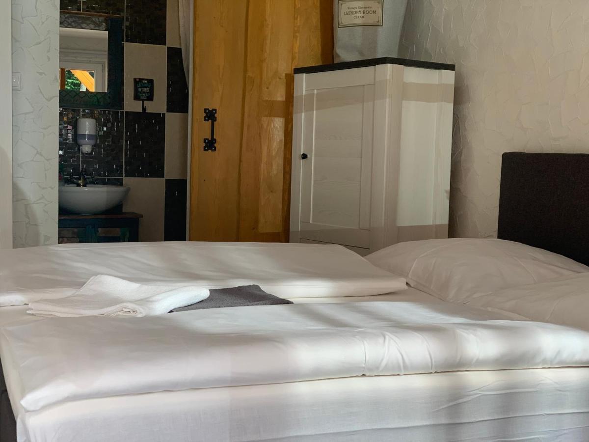 Penzion Turista Banská Štiavnica Екстериор снимка