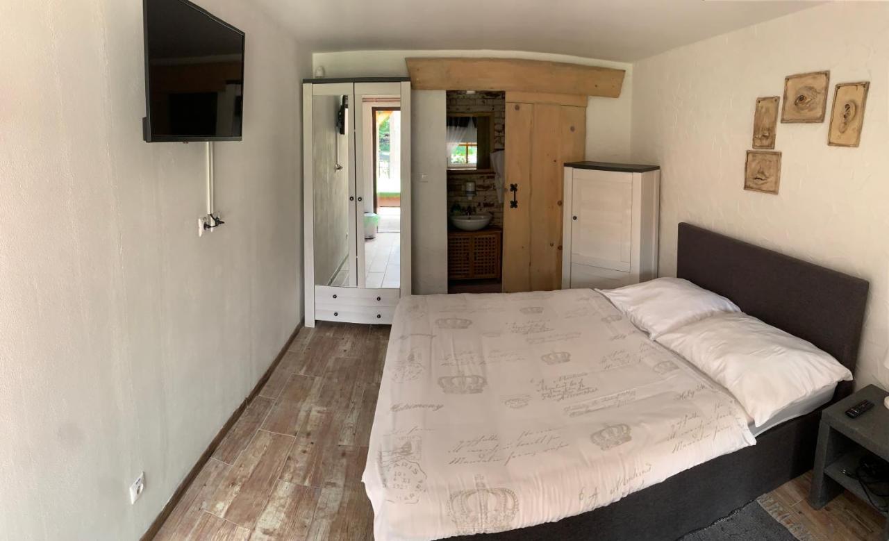 Penzion Turista Banská Štiavnica Екстериор снимка